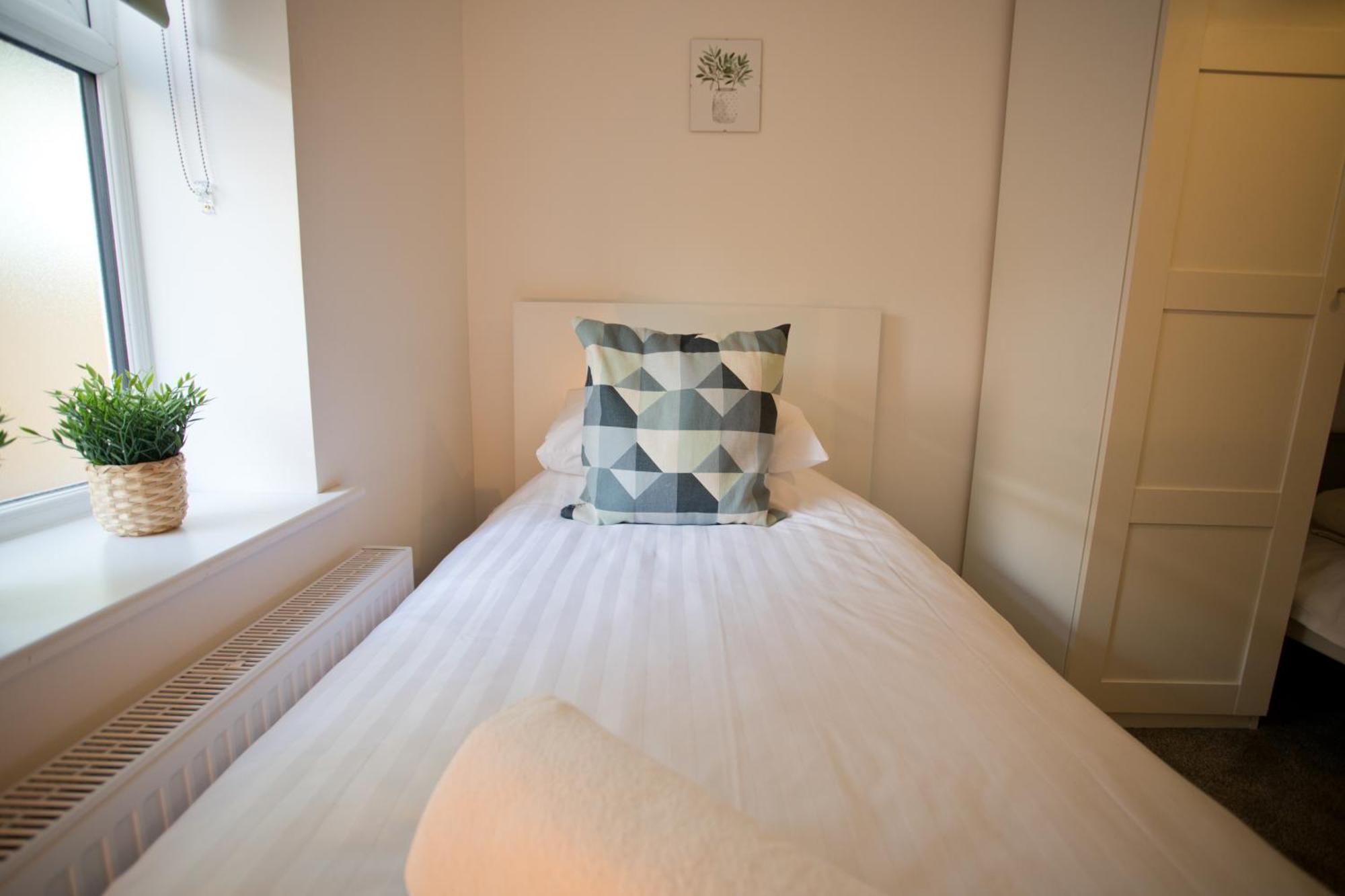 Sea Air - 2 Bedrooms - Parking - Mins To Beach Μπόρνμουθ Εξωτερικό φωτογραφία