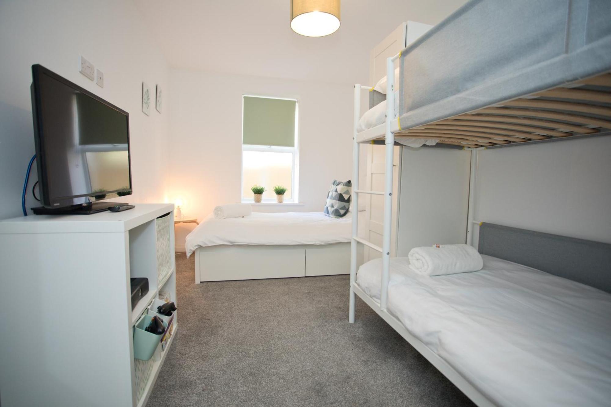 Sea Air - 2 Bedrooms - Parking - Mins To Beach Μπόρνμουθ Εξωτερικό φωτογραφία