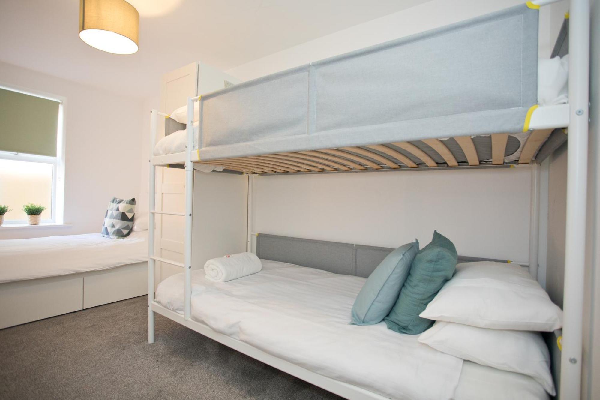 Sea Air - 2 Bedrooms - Parking - Mins To Beach Μπόρνμουθ Εξωτερικό φωτογραφία